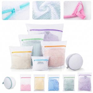 Protective Zippered Mesh Laundry Bag for Sensitive Fabrics